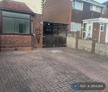 2 bedroom semi-detached house to rent - Photo 6
