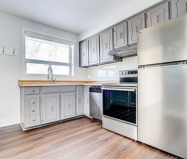 For Lease - 156 Combe Avenue, Toronto, Ontario - Photo 4