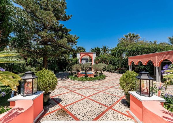 Luxury Villa for rent in San Pedro de Alcántara, Andalusia