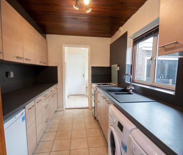 18, Ashling Park Road **, Denmead - Photo 6