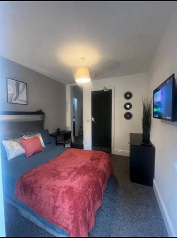 2 bedroom house to rent - Photo 2