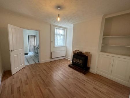 Eastfield - Photo 5