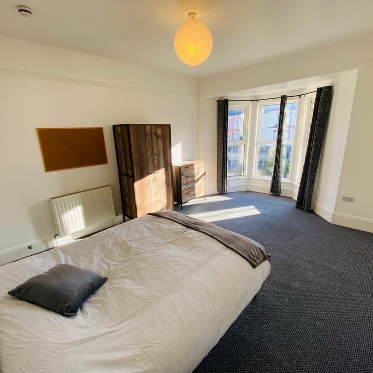 7 bedroom house share to rent - Photo 1