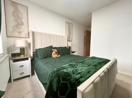 2 Bedroom Apartment To Let - Photo 3