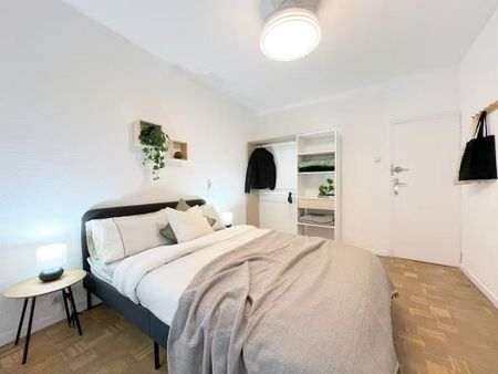 Calle de Arriaga, Madrid, Community of Madrid 28017 - Photo 2