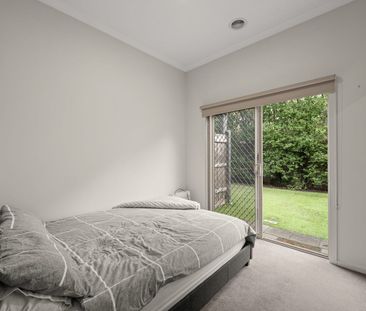 Modern, Low-Maintenance Living in a Prime Langwarrin Location - Photo 3