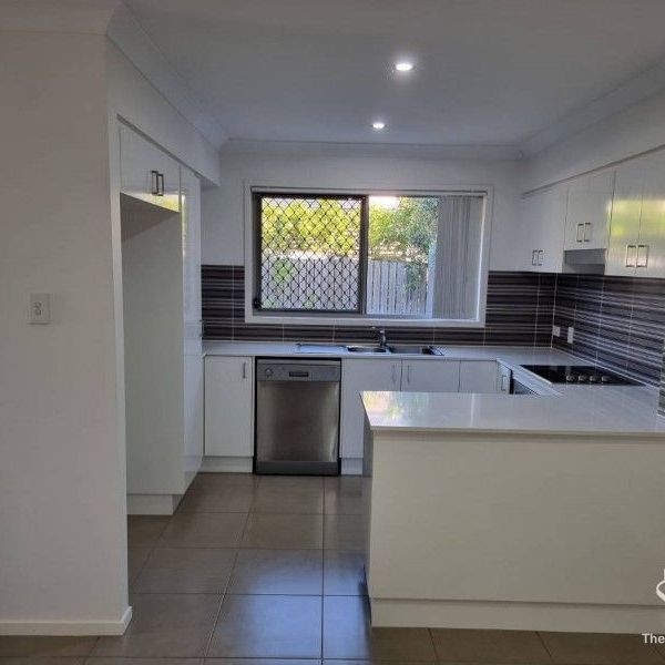 A/C in Living/Master Room &Stretton Catchment - Photo 1