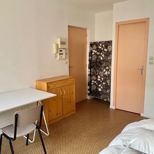 Location Appartement 1 pièce 17m² REIMS 51100 - Photo 2