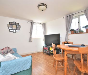 1 bedroom flat to rent, - Photo 2