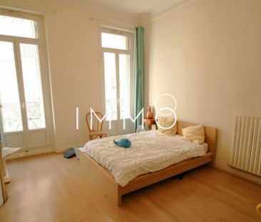 Location Appartement 3 pièces 84m² MARSEILLE 6ème - Photo 2