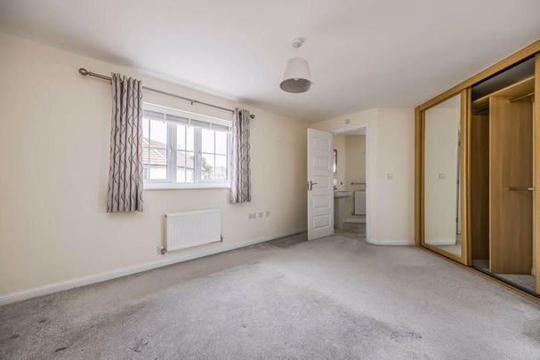 3 bedroom semi-detached house to rent - Photo 1