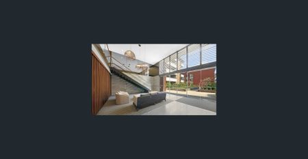 Central Peace, Central Convenience - Photo 4