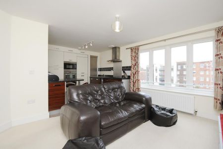 2 bedroom apartment to rent - Photo 4