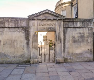 Ladymead House, Walcot Street - Photo 1