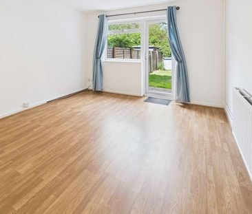 Titchfield Close, Tadley, RG26 - Photo 1