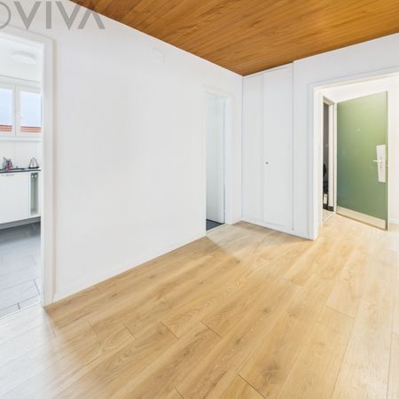 Charming, spacious and with a fireplace - Photo 3