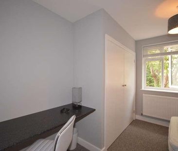 Kemp Road, Winton, BH9 - Photo 5