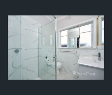 72 Doveton Avenue, Eumemmerring, Vic 3177 - Photo 3