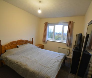 Flat to rent on - Photo 4