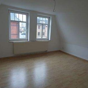 Charmante 3-Zimmer-Dachgeschosswohnung mit viel Licht - Photo 1