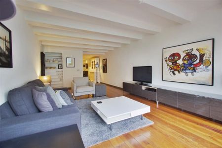 Singel | One Bedroom - Photo 3