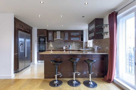 Russell Road, Holland Park, W14, London - Photo 3