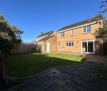 4 bedroom detached house to rent - Photo 3