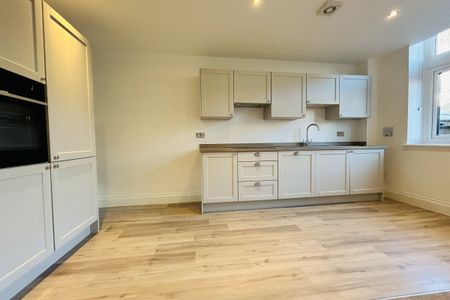 St. Marys Gate - Photo 4