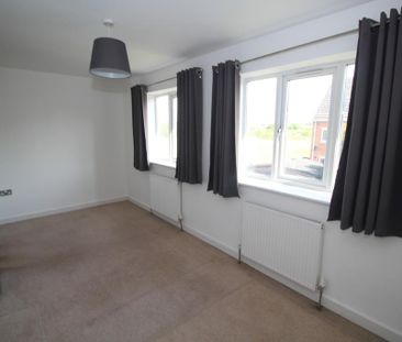 3 bedroom terraced house to rent - Photo 6