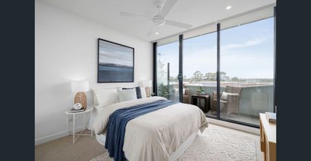 Inner City Luxury living Just Metres to Everything - Photo 4
