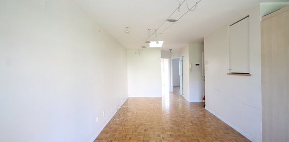 Appartement Montréal (Ville-Marie) À Louer - Photo 2