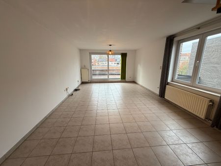 Duplex app. (2 slpk), terras en garage in centr. Olen. - Foto 2