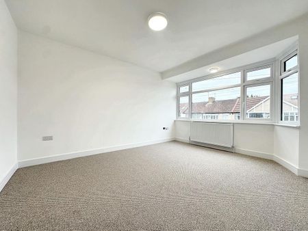 5 bedroom semi-detached house to rent - Photo 5