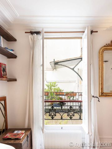 Logement à Paris, Location meublée - T2 - Montmartre (PA-2575) - Photo 3