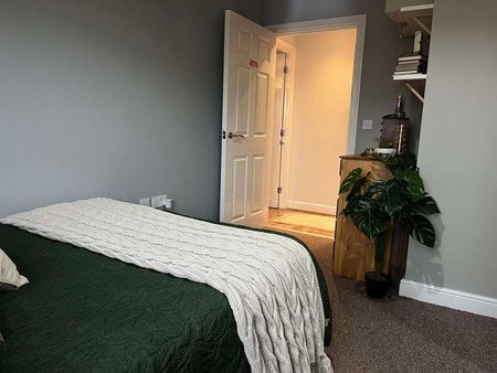 Tanners Court // Bed Flat // Sept, LN5 - Photo 2