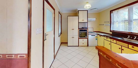 Takaro - 4 bedrooms - Photo 2
