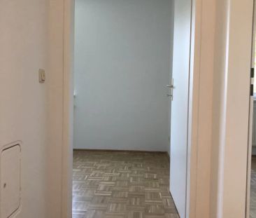 3-Zimmer Wohnung im EG mit Loggia - Foto 5