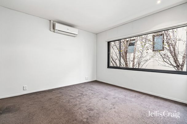 2/107 Addison Street, Elwood VIC 3184 - Apartment For Rent | Domain - Photo 1