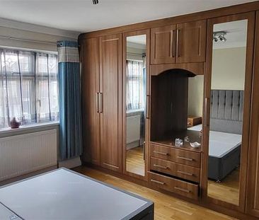 5 bedroom semi-detached house to rent - Photo 5