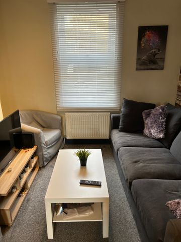 Central Cheltenham Houseshare - Photo 5