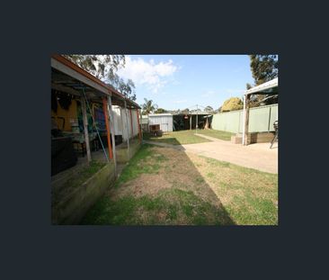 36 Maple Road North, St Marys, NSW 2760 - Photo 3