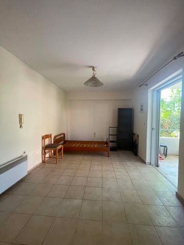 Studio/Γκαρσονιέρα για ενοικίαση Αμπελόκηποι (Πάτρα) - Photo 2