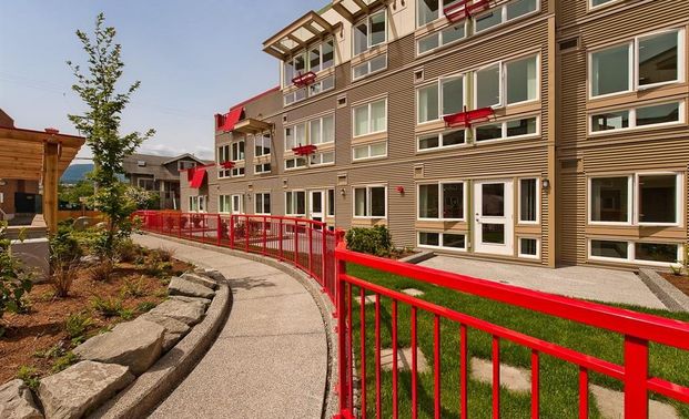 310-99 Chapel Street - Photo 1