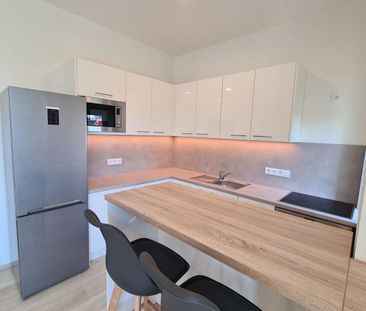 Pronájem bytu 1+kk v osobním vlastnictví 34 m², Praha 10 - Strašnice - Photo 3