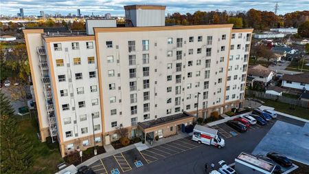 For Lease - 593 Strasburg Road Unit# 710, Kitchener, Ontario - Photo 2