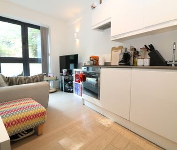 Vista House Lincoln Road, Dorking - 1 bedroomProperty for lettings ... - Photo 2