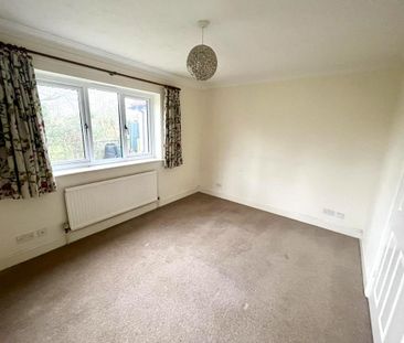 3 bedroom bungalow to rent - Photo 4