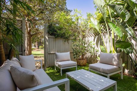 Home For Rent - Photo 4