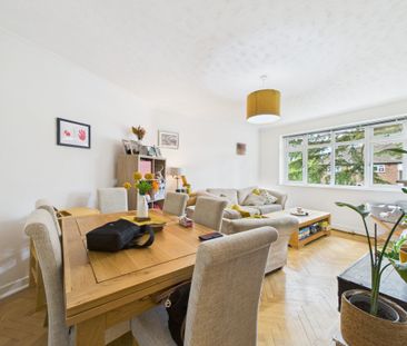 Clive Court, Beckenham, BR3, London - Photo 2