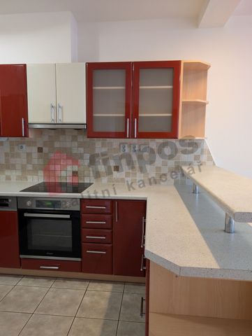 Pronájem bytu 2+kk 55 m², Divišovská 2311, Praha - Fotografie 4